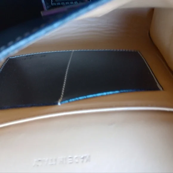 Dooney & Bourke Black Bag Made in Italy Purse with Lock and Key - Picture 3 of 15